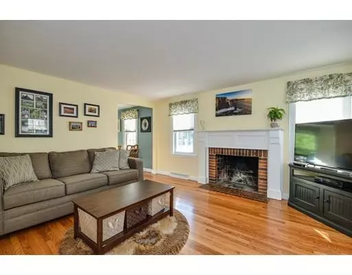 Natick, MA 01760,97 Oak St