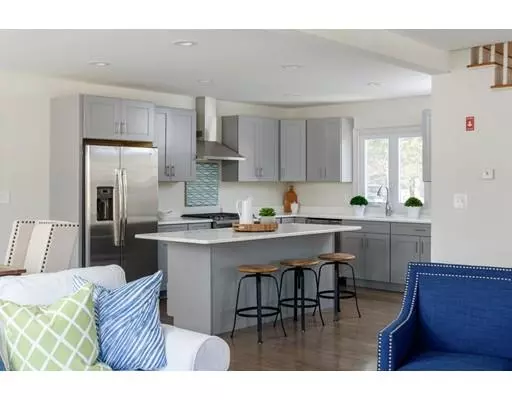 Cohasset, MA 02025,49 Cushing Rd