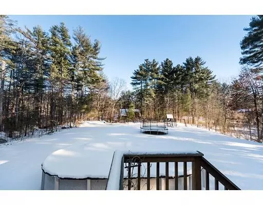 North Andover, MA 01845,9 Laconia Circle