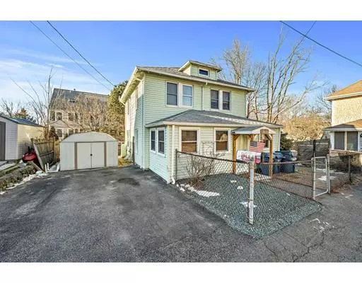 8 Wall Ct, Canton, MA 02021