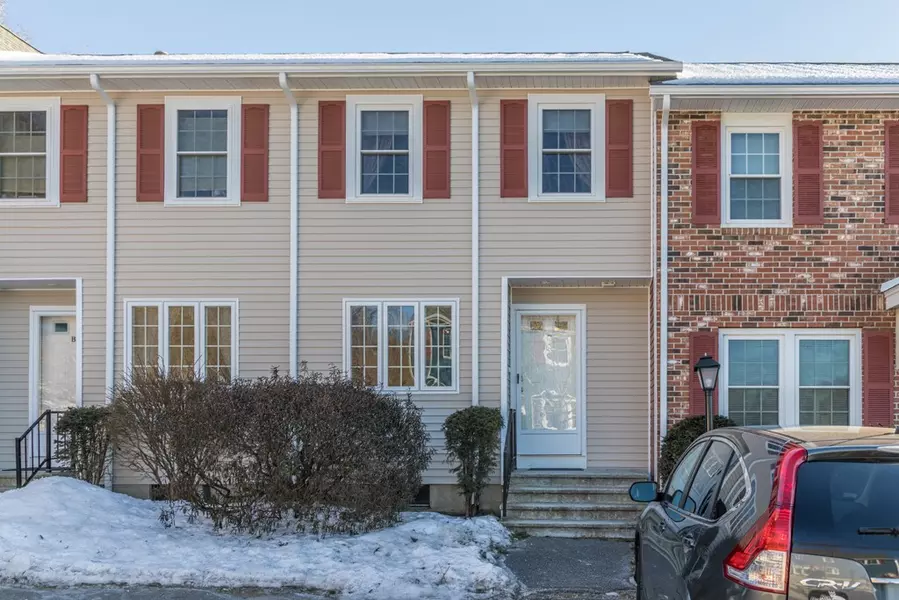 55 Fox Meadow Rd #C, Leominster, MA 01453