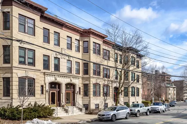 93 Marion St #1, Brookline, MA 02446