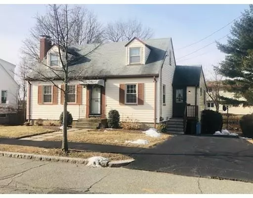 41 Deerfield St, Quincy, MA 02171