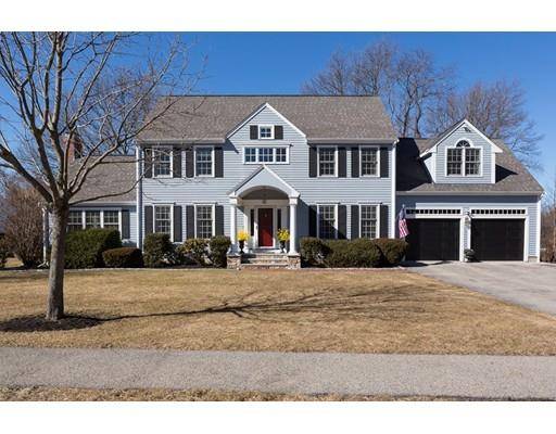 10 Tupelo Rd, Hingham, MA 02043