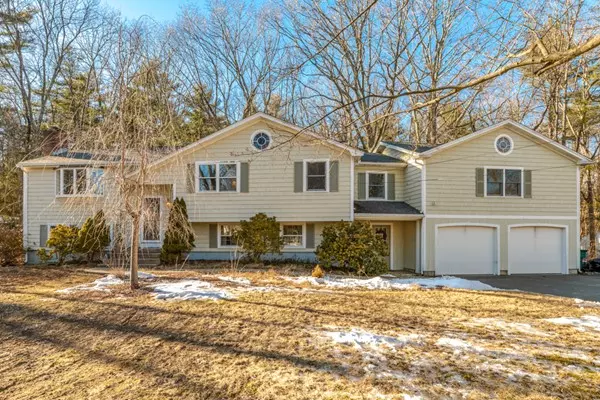 79 Granite St, Medfield, MA 02052