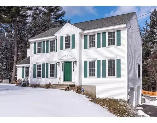 Brookline, NH 03033,13 Laurel Crest Dr