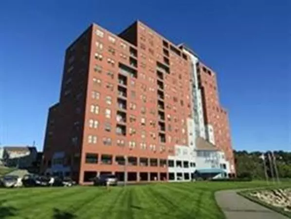 750 Davol #118, Fall River, MA 02720