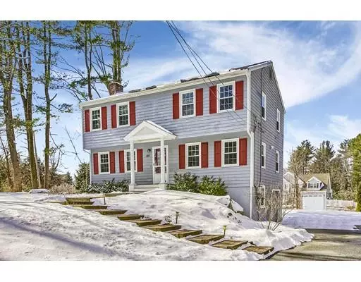 137 Robin Hill Rd, Chelmsford, MA 01824