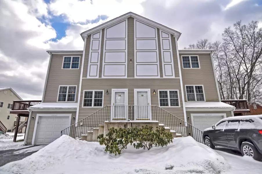 14 Knotts St #14, Hudson, MA 01749