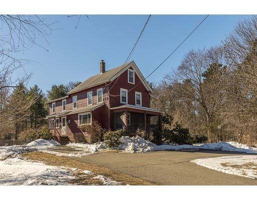 132 Forest St, Middleton, MA 01949