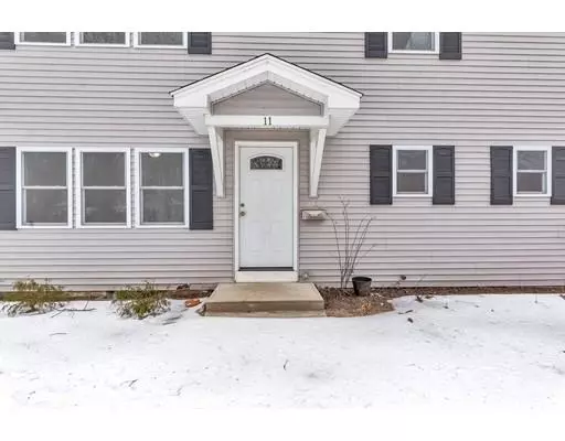 Agawam, MA 01001,11 Ruth Ave