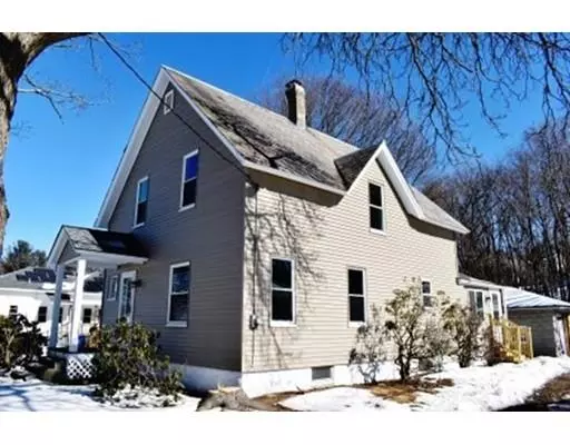 19 Wheeler St, Leominster, MA 01453