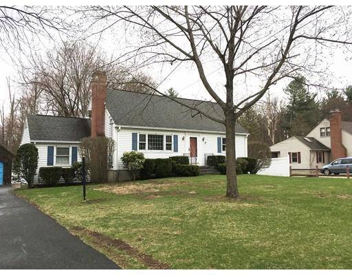 95 E Circle Dr, East Longmeadow, MA 01028