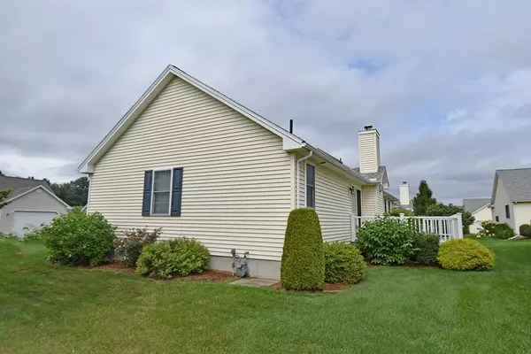 Easthampton, MA 01027,22 Lazy D Dr #22