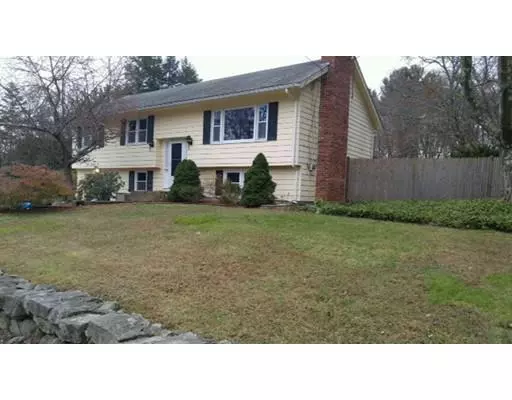 9 Mohawk Dr, Northborough, MA 01532