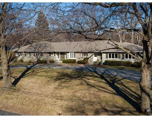 146 Wheel Meadow Dr, Longmeadow, MA 01106