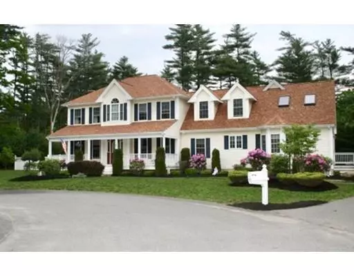 8 Foundry Circle, Wareham, MA 02576