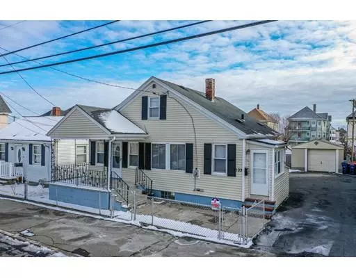 102 Belleville Rd, New Bedford, MA 02745