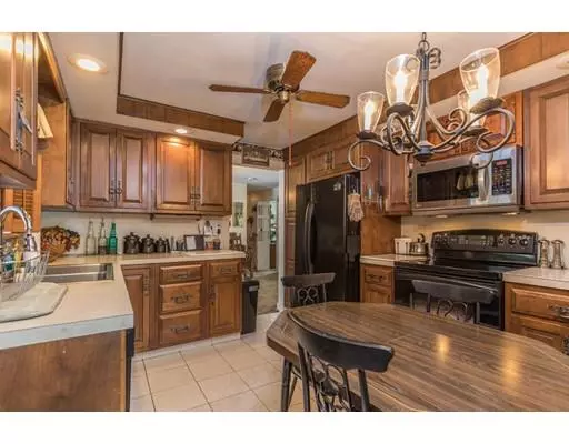 Fitchburg, MA 01420,67 Charlton St