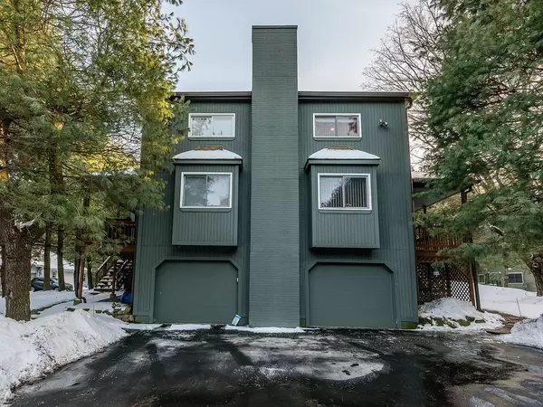 150 Captain Eames Cir #150, Ashland, MA 01721