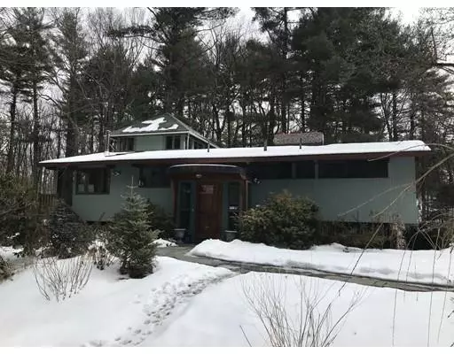 Sudbury, MA 01776,94 Puritan Lane