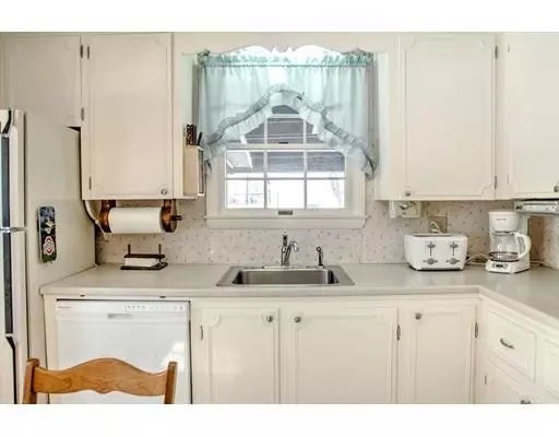 Chelmsford, MA 01824,24 Priscilla Ave