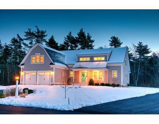 22 Fieldstone Drive, Mattapoisett, MA 02739