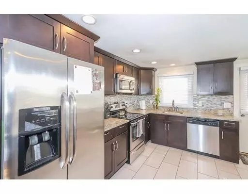 Salem, MA 01970,6 Station Rd