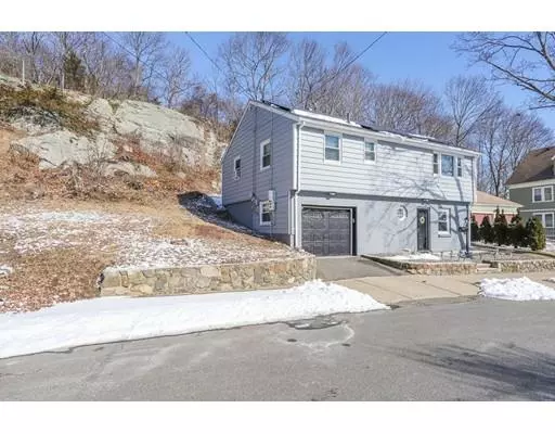 Salem, MA 01970,6 Station Rd