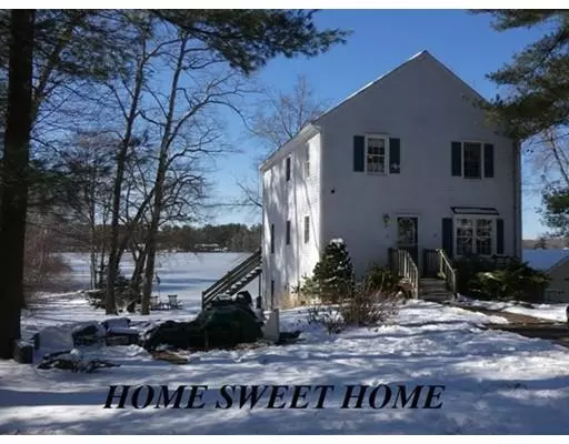 15 W Fish St, Pembroke, MA 02359