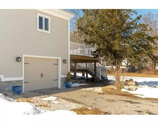 Tyngsborough, MA 01879,35 Parham Rd