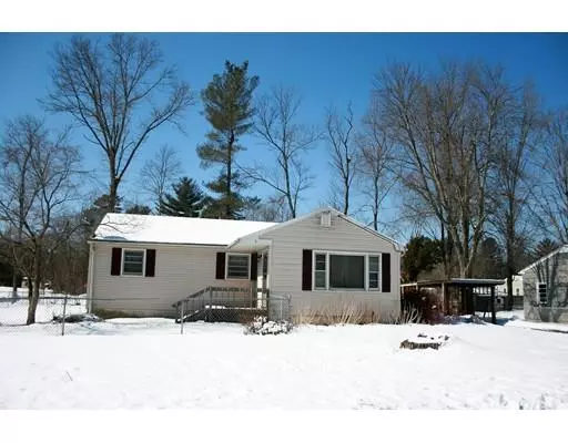 5 Seneca Street, Wilbraham, MA 01095