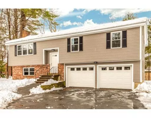 11 Noble Hill Rd, Beverly, MA 01915