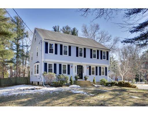 136 Stonegate Lane, Hanover, MA 02339