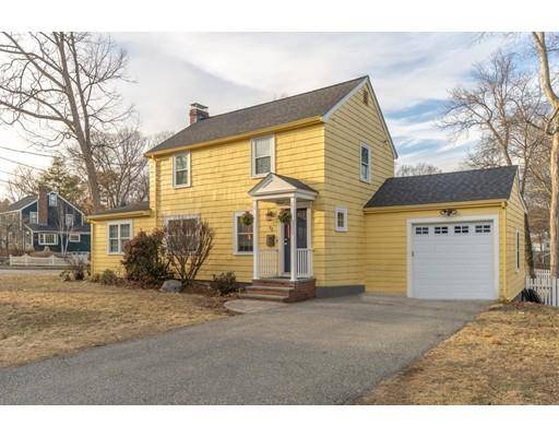 72 Hartshorn Street, Reading, MA 01867