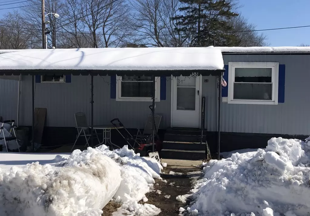 Auburn, MA 01501,557-58 Southwest Cutoff