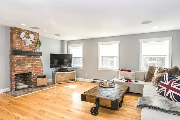 Salem, MA 01970,246 Essex Street #4