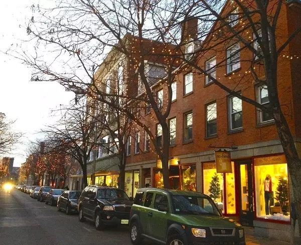 246 Essex Street #4, Salem, MA 01970