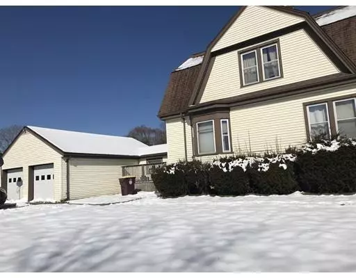 Acushnet, MA 02743,71 Middle Rd