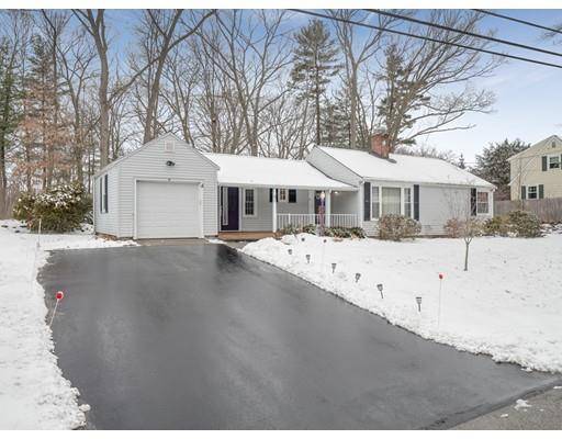 61 Stonybrook Rd, Framingham, MA 01702