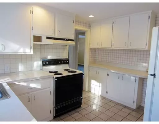 Wellesley, MA 02481,64 Sheridan Rd