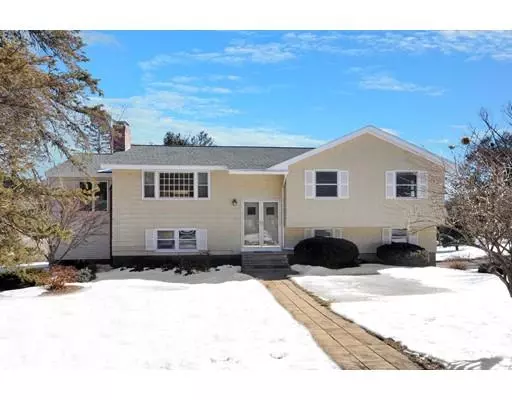 13 Carriage Drive, Acton, MA 01720