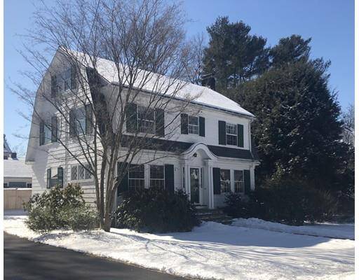 8 Tappan Rd, Wellesley, MA 02482