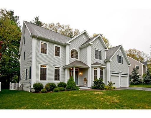 50 Pilgrim Rd, Wellesley, MA 02481