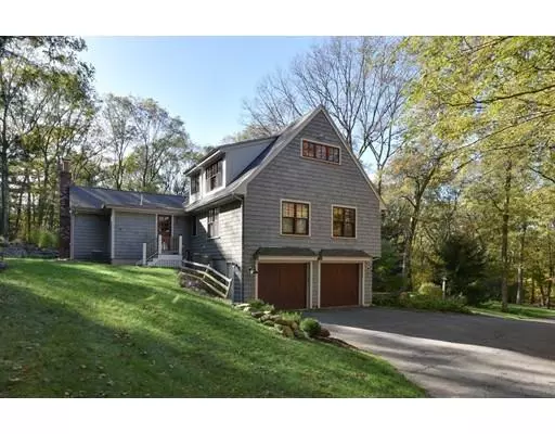 Sherborn, MA 01770,23 Curve St.