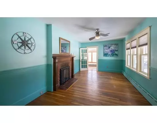 Beverly, MA 01915,221 Essex St