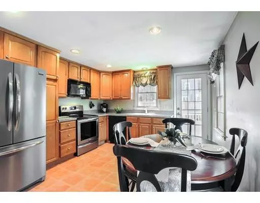 Kingston, MA 02364,6 Dillingham Way