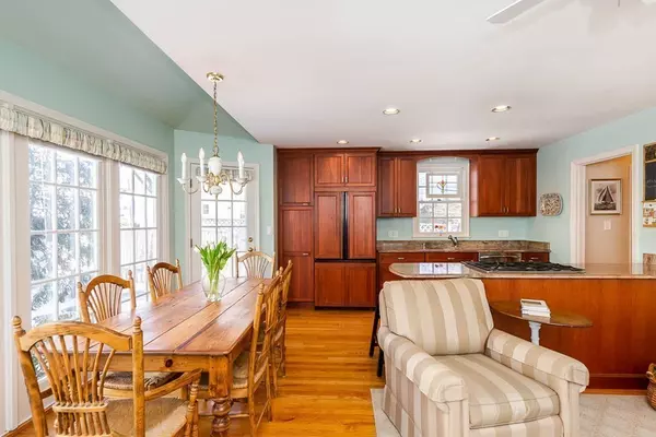 Manchester, MA 01944,29 Pleasant St #0