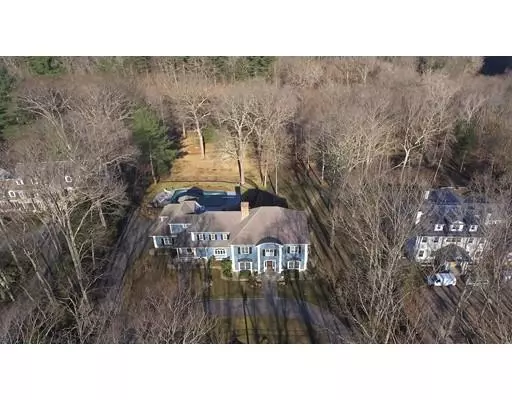 107 Livingston Rd, Wellesley, MA 02482