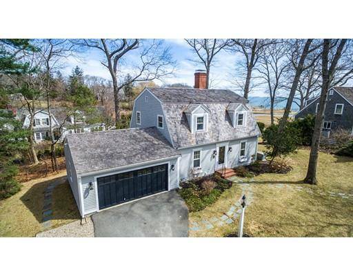 24 Wadsworth Ln, Duxbury, MA 02332